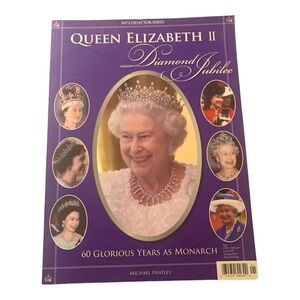 2012 Queen Elizabeth II Diamond Jubilee WP Collectors Series #1 Photo Book